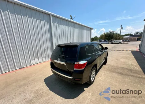 2012 Toyota Highlander Base из США, поврежденный, VIN 5TDBK3EH6CS123953